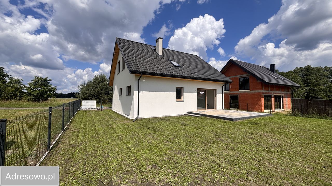 dom wolnostojący, 4 pokoje Brynek. Zdjęcie 3