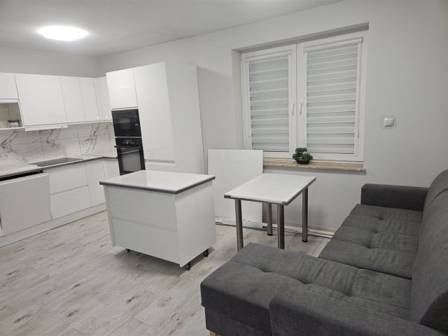 Mieszkanie 2-pokojowe Świebodzice, ul. Zwycięstwa. Zdjęcie 1