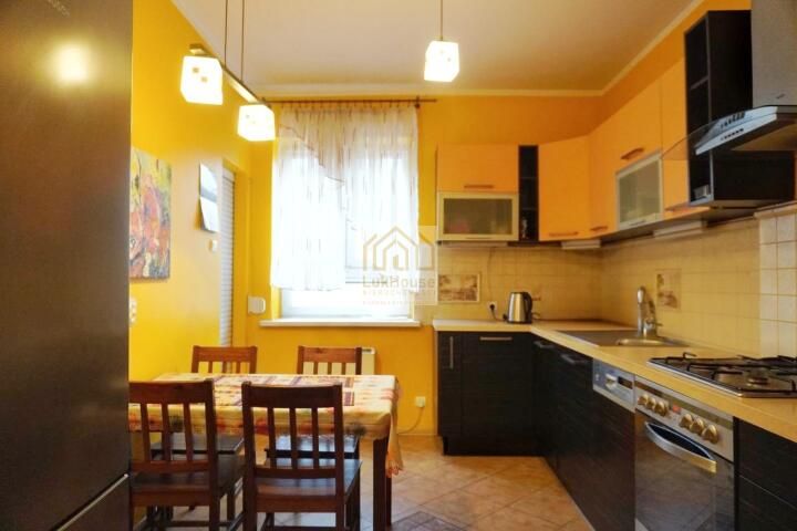 Mieszkanie 3-pokojowe Bytom, ul. Karola Miarki. Zdjęcie 5