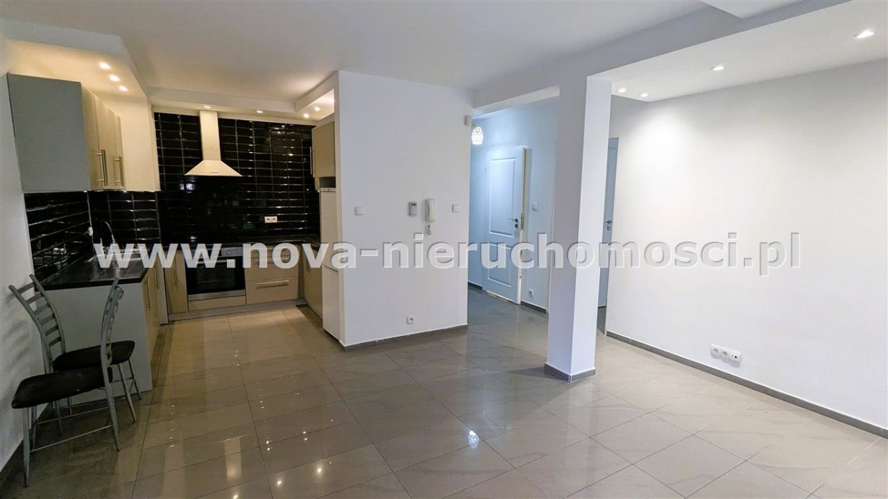 Mieszkanie 2-pokojowe Rybnik, ul. dr. Mariana Różańskiego. Zdjęcie 1