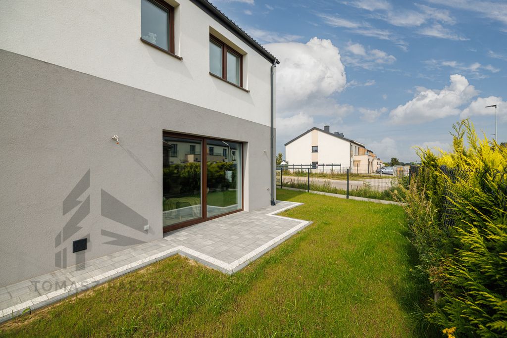 bliźniak, 4 pokoje Banino, ul. Admirała Andrzeja Karwety. Zdjęcie 4