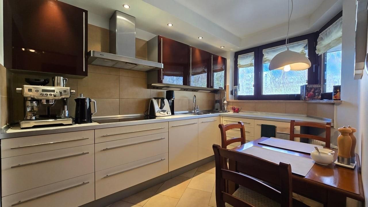 Mieszkanie 5-pokojowe Katowice Wełnowiec, ul. Stanisława Rożanowicza. Zdjęcie 12