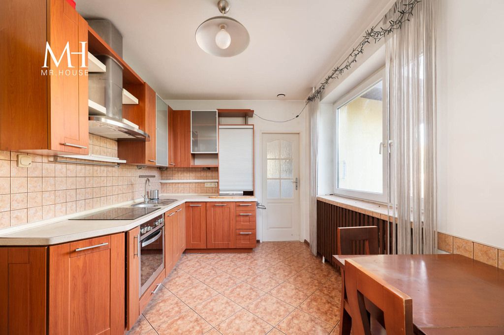 dom wolnostojący, 4 pokoje Łódź Łaskowice. Zdjęcie 3