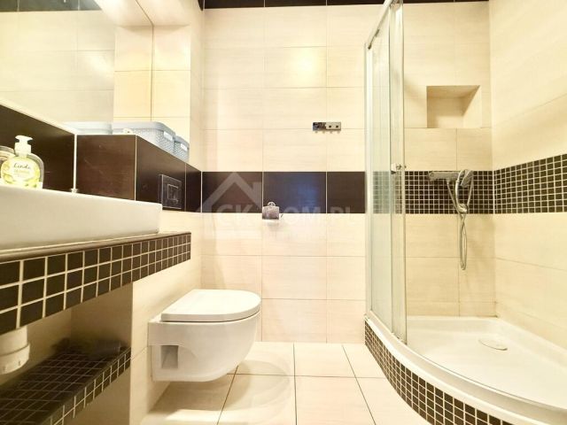 dom wolnostojący, 8 pokoi Kielce Barwinek. Zdjęcie 17