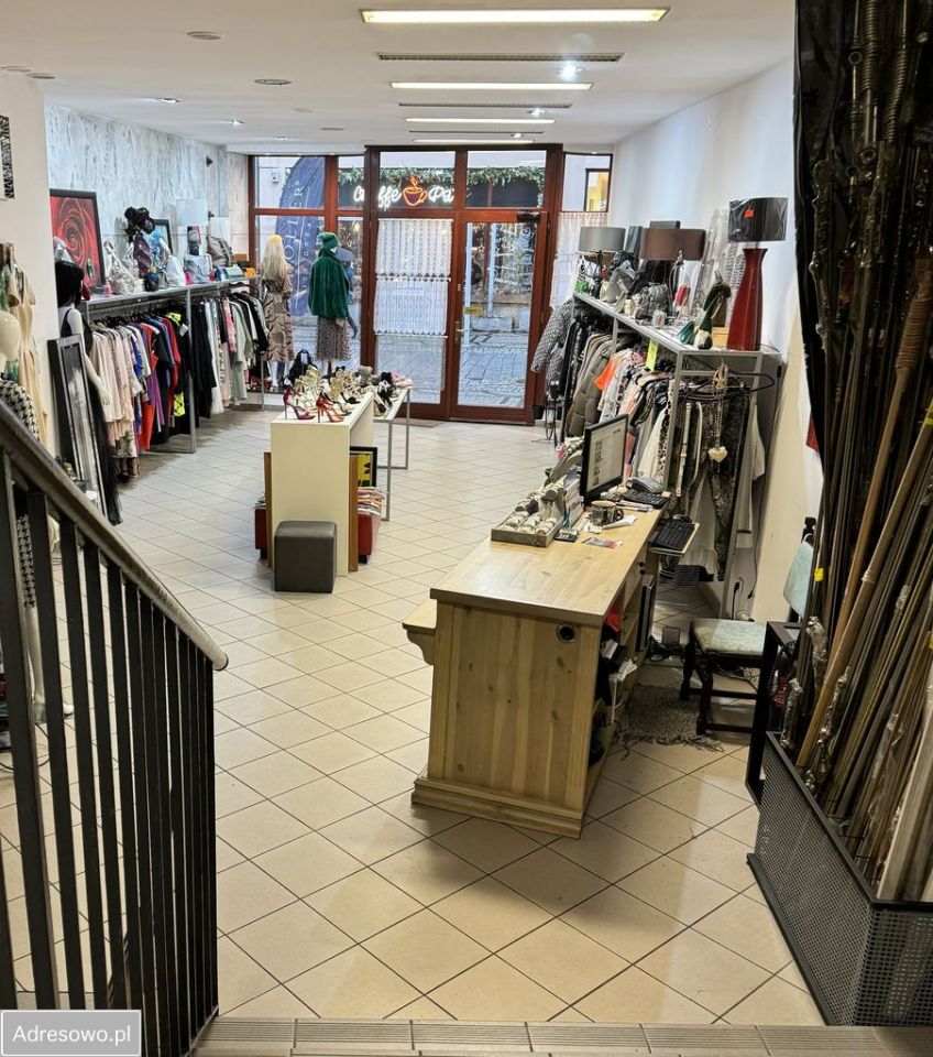 kamienica, 7 pokoi Jelenia Góra Centrum, ul. Marii Konopnickiej. Zdjęcie 8