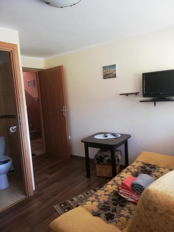 dom wolnostojący, 10 pokoi Kąty Rybackie, ul. Wczasowa. Zdjęcie 6