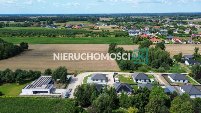 dom wolnostojący, 4 pokoje Konin. Zdjęcie 3