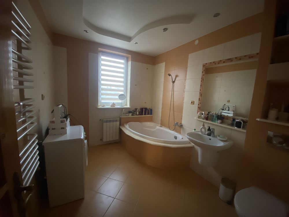 dom wolnostojący, 5 pokoi Jamno Rusinów. Zdjęcie 2