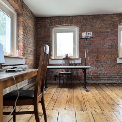 dom wolnostojący, 10 pokoi Czernica. Zdjęcie 36