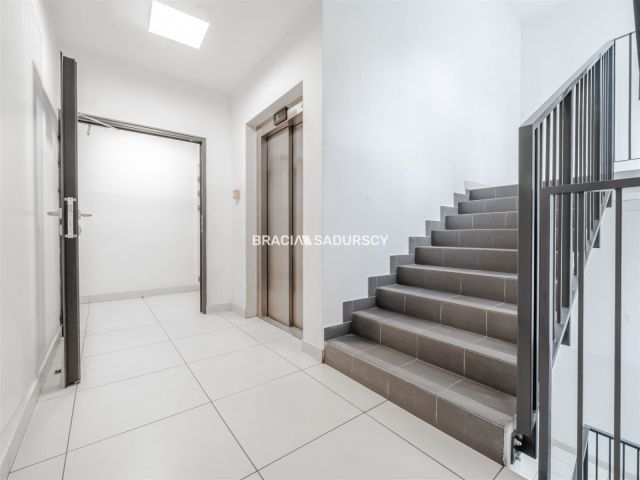 Mieszkanie 3-pokojowe Kraków Czyżyny, ul. Bolesława Orlińskiego. Zdjęcie 19