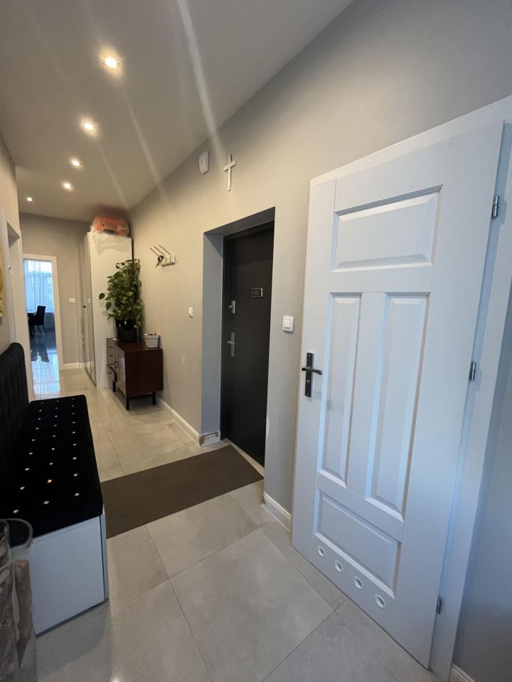 Mieszkanie 3-pokojowe Braniewo, Plac. Zdjęcie 2