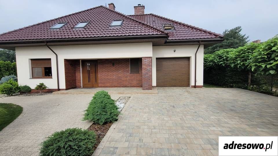 dom wolnostojący Poniatów. Zdjęcie 2