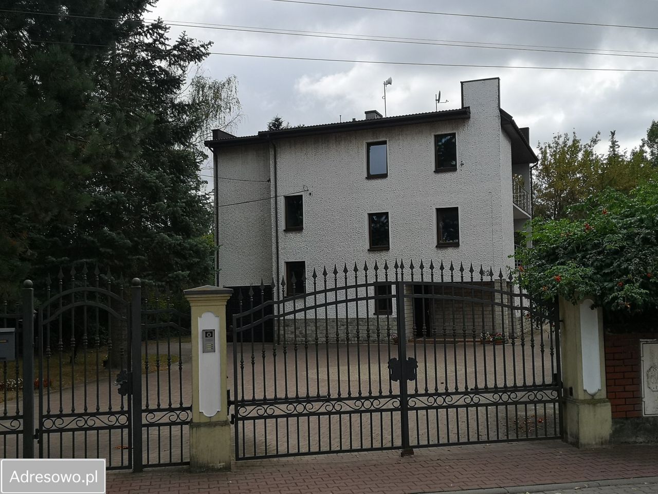 dom wolnostojący, 10 pokoi Opacz-Kolonia, ul. Centralna. Zdjęcie 3