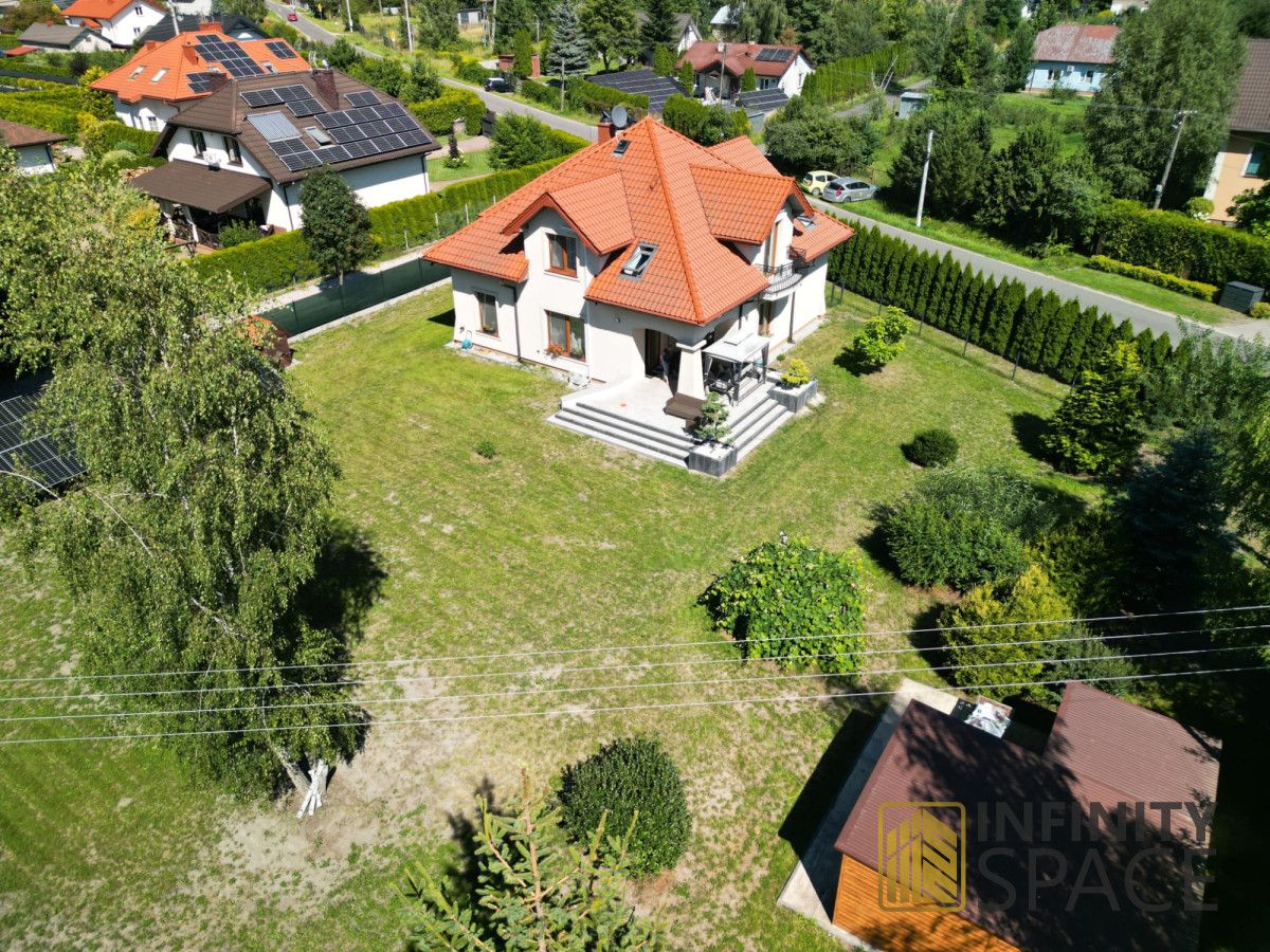 dom wolnostojący, 5 pokoi Budy-Grzybek, ul. Księdza Baranowskiego. Zdjęcie 10