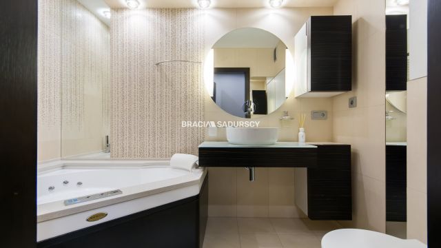 Mieszkanie 4-pokojowe Kraków Dębniki, ul. Kazimierza Pułaskiego. Zdjęcie 24