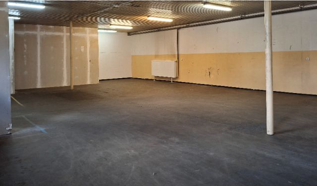 Hala/magazyn Łódź Bałuty, ul. Zbąszyńska. Zdjęcie 2