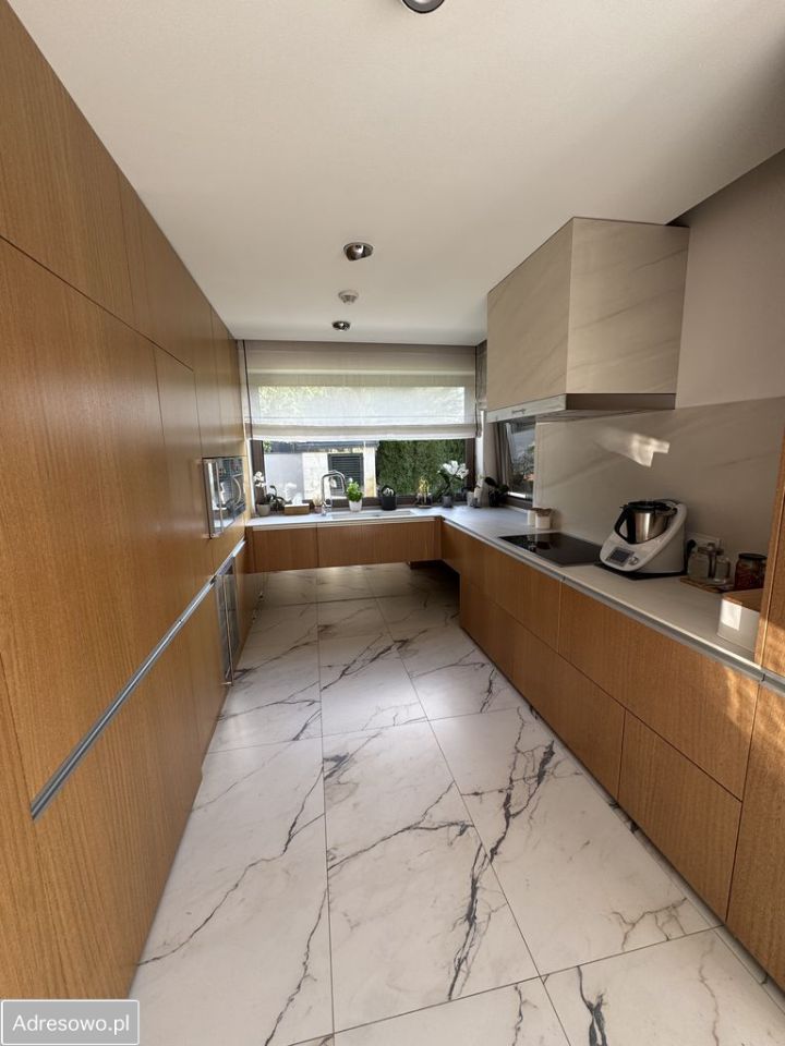 dom wolnostojący, 6 pokoi Dziekanów Polski. Zdjęcie 13