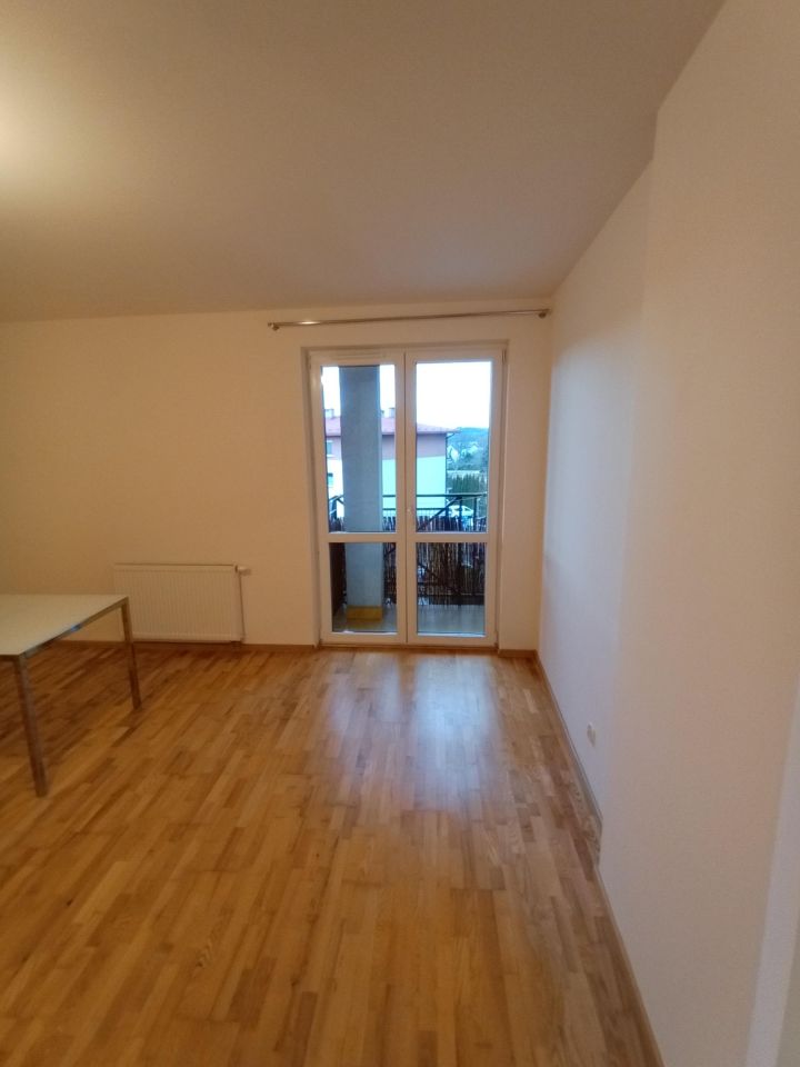 Mieszkanie 3-pokojowe Kraków Mydlniki, ul. Wincentego Weryhy-Darowskiego. Zdjęcie 5