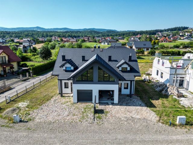 dom szeregowy, 4 pokoje Nowy Sącz Poręba Mała. Zdjęcie 2