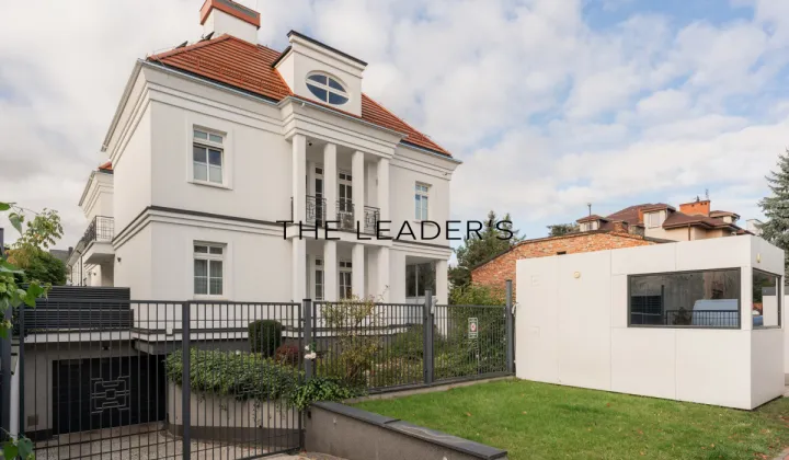 dom wolnostojący, 10 pokoi Warszawa Wilanów