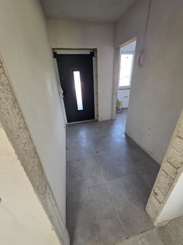 dom wolnostojący, 5 pokoi Stare Bielice, ul. Platanowa. Zdjęcie 7