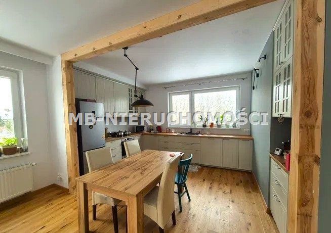 dom wolnostojący, 5 pokoi Ostrzeszewo. Zdjęcie 2