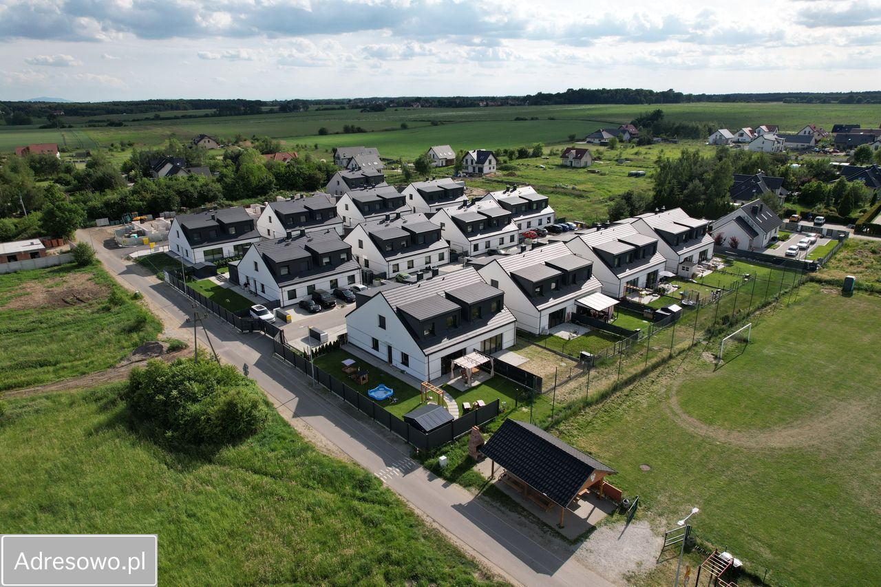 bliźniak, 6 pokoi Pisarzowice. Zdjęcie 3
