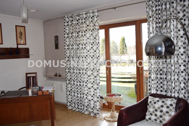 dom wolnostojący, 5 pokoi Wola Zaradzyńska. Zdjęcie 12