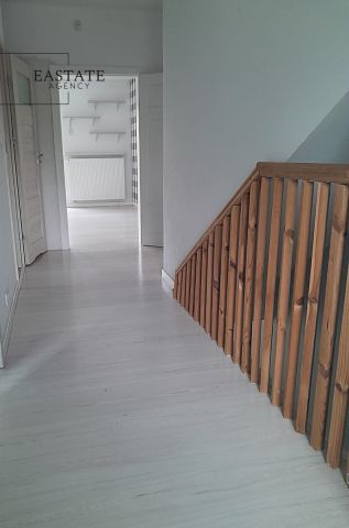 dom szeregowy, 6 pokoi Kobyłka, ul. Wesoła. Zdjęcie 5