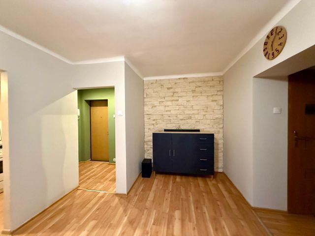 Mieszkanie 3-pokojowe Łódź Górna, ul. Antoniego Wiwulskiego. Zdjęcie 1