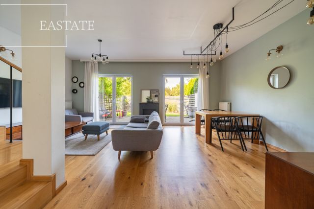 dom szeregowy, 5 pokoi Łomianki, ul. Śliska. Zdjęcie 2