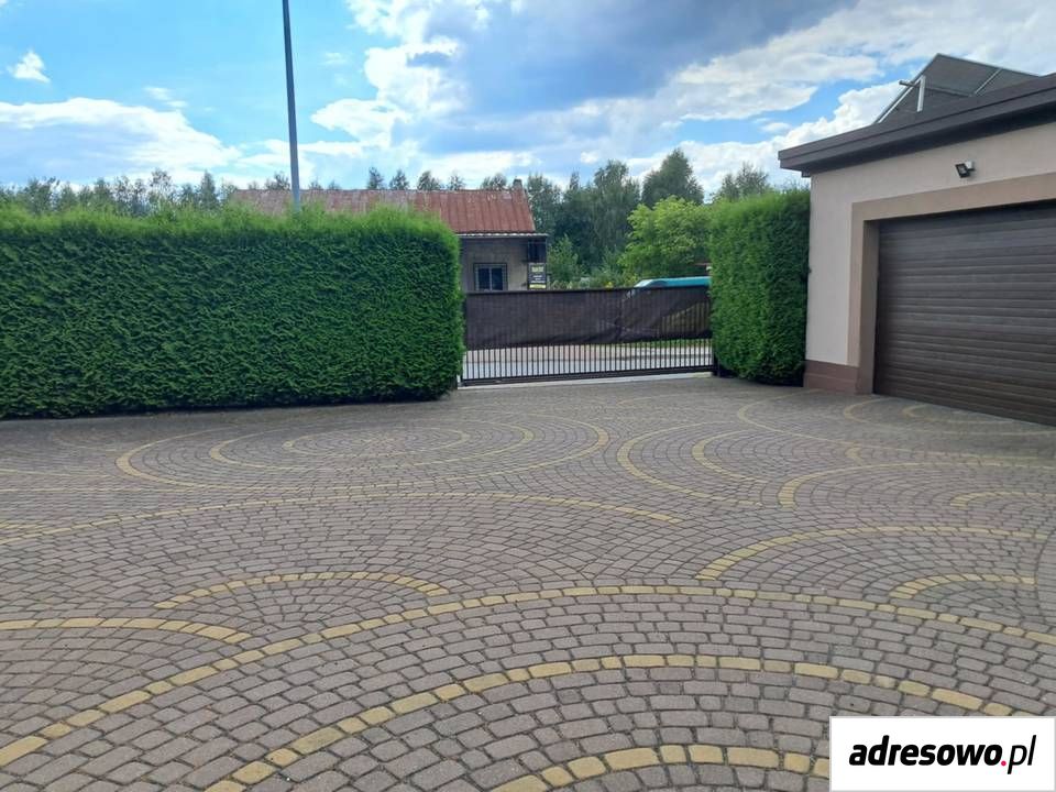 dom wolnostojący, 8 pokoi Radomsko Martelicha, ul. Starowiejska. Zdjęcie 6