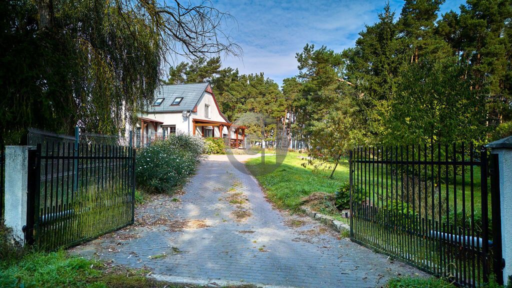 dom wolnostojący, 4 pokoje Podjenin. Zdjęcie 3
