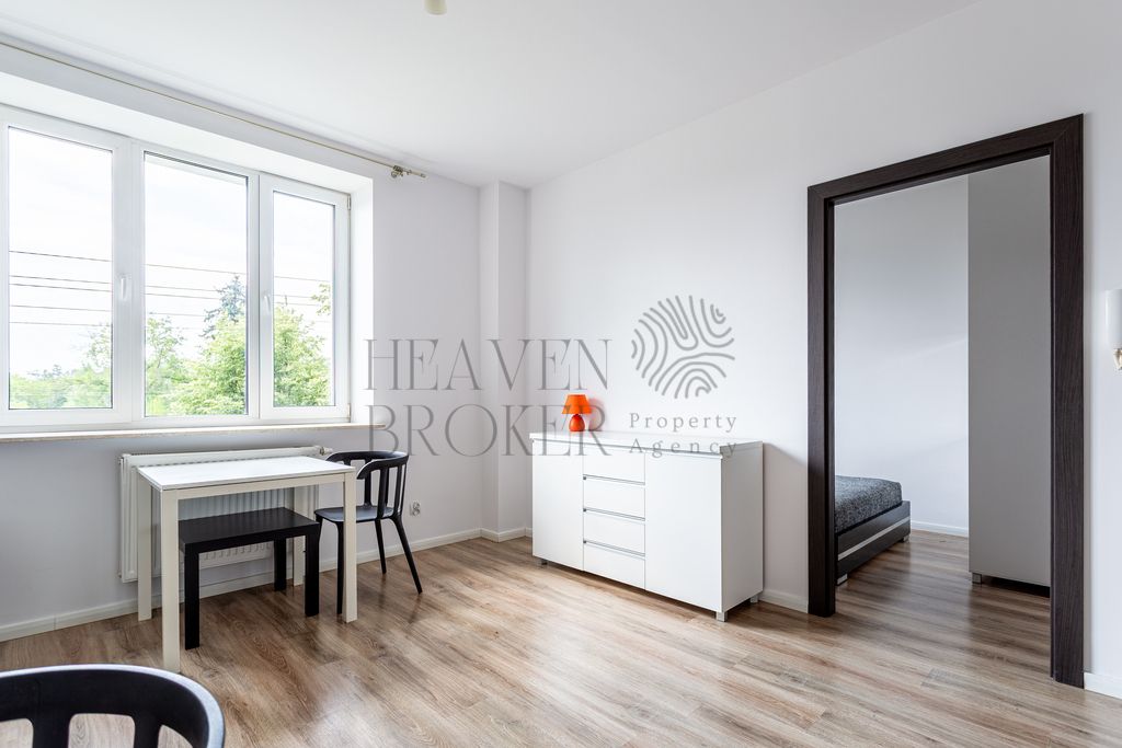 Mieszkanie 2-pokojowe Warszawa Włochy, ul. Świerszcza. Zdjęcie 4