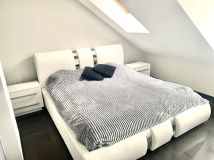 Mieszkanie 3-pokojowe Niemcz, ul. Stefana Żeromskiego. Zdjęcie 2