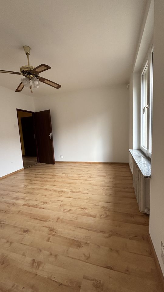 Mieszkanie 4-pokojowe Jaworzno Centrum, ul. Grunwaldzka. Zdjęcie 3