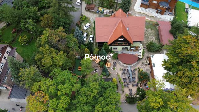 Hotel/pensjonat Karpacz, ul. Konstytucji 3 Maja. Zdjęcie 1