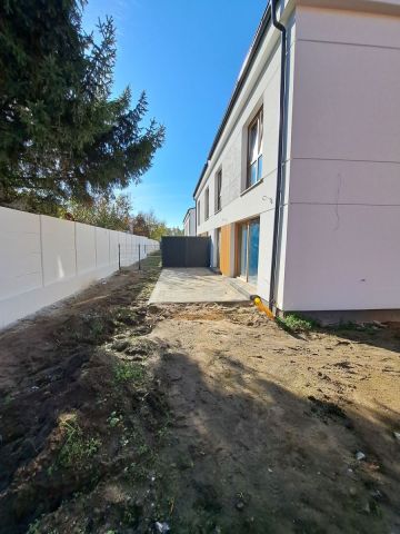 dom szeregowy, 4 pokoje Złotniki, Złotniki. Zdjęcie 5