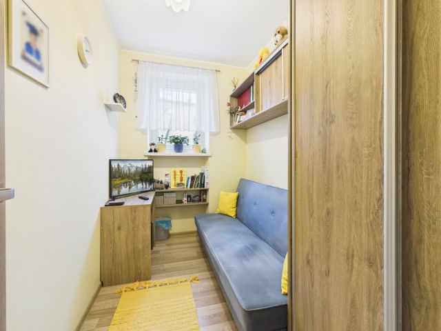 Mieszkanie 3-pokojowe Łódź Górna, ul. Stefana Rogozińskiego. Zdjęcie 4