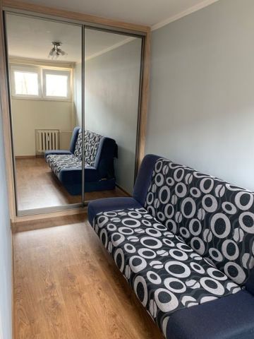 Mieszkanie 2-pokojowe Ostrowiec Świętokrzyski, ul. Ludwika Waryńskiego. Zdjęcie 1