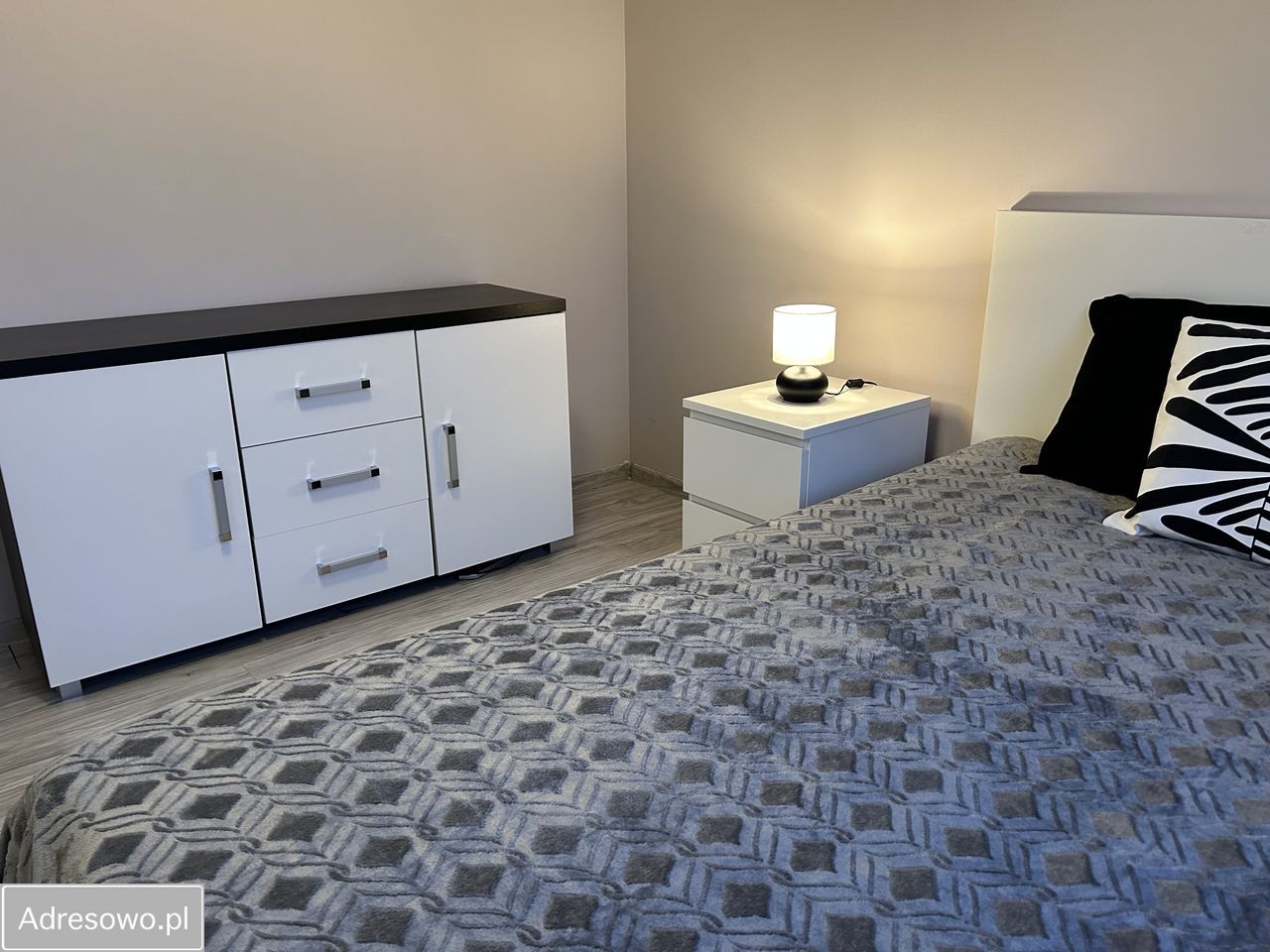 Mieszkanie 2-pokojowe Katowice Kostuchna. Zdjęcie 9