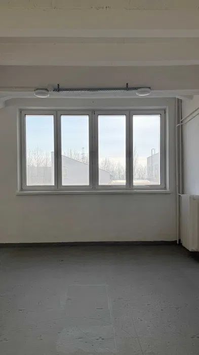 Hala/magazyn Warszawa Wola, al. Prymasa Tysiąclecia. Zdjęcie 2