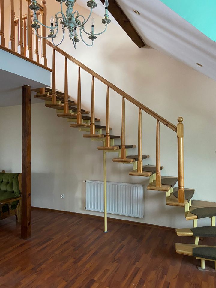 dom wolnostojący, 6 pokoi Laski. Zdjęcie 12