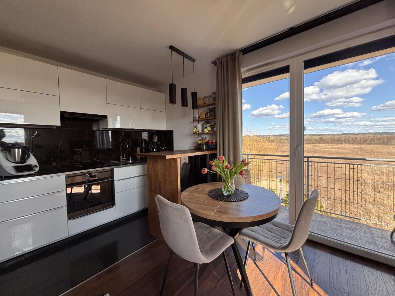 Mieszkanie 3-pokojowe Koszalin Kretomino, ul. Generała Józefa Hallera. Zdjęcie 1