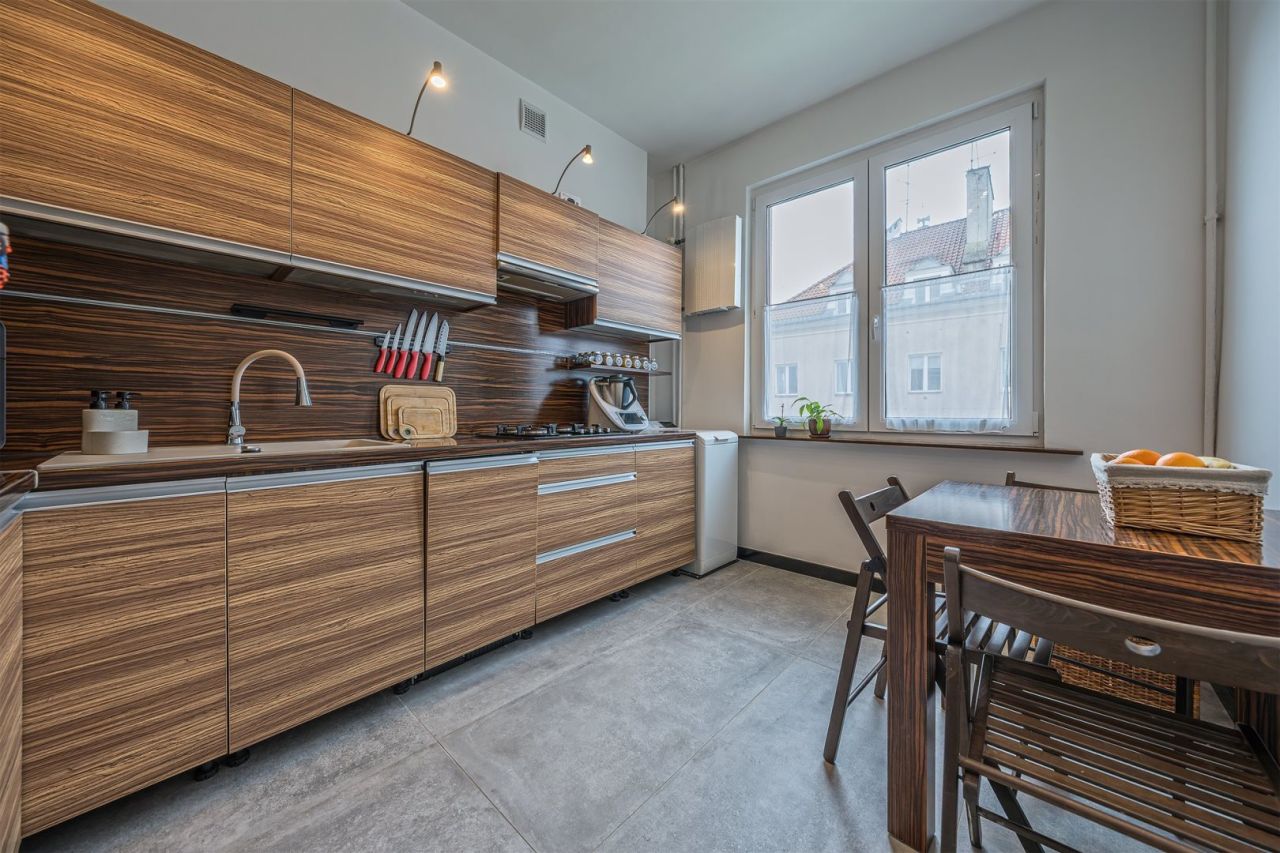 Mieszkanie 2-pokojowe Gdynia Śródmieście. Zdjęcie 9