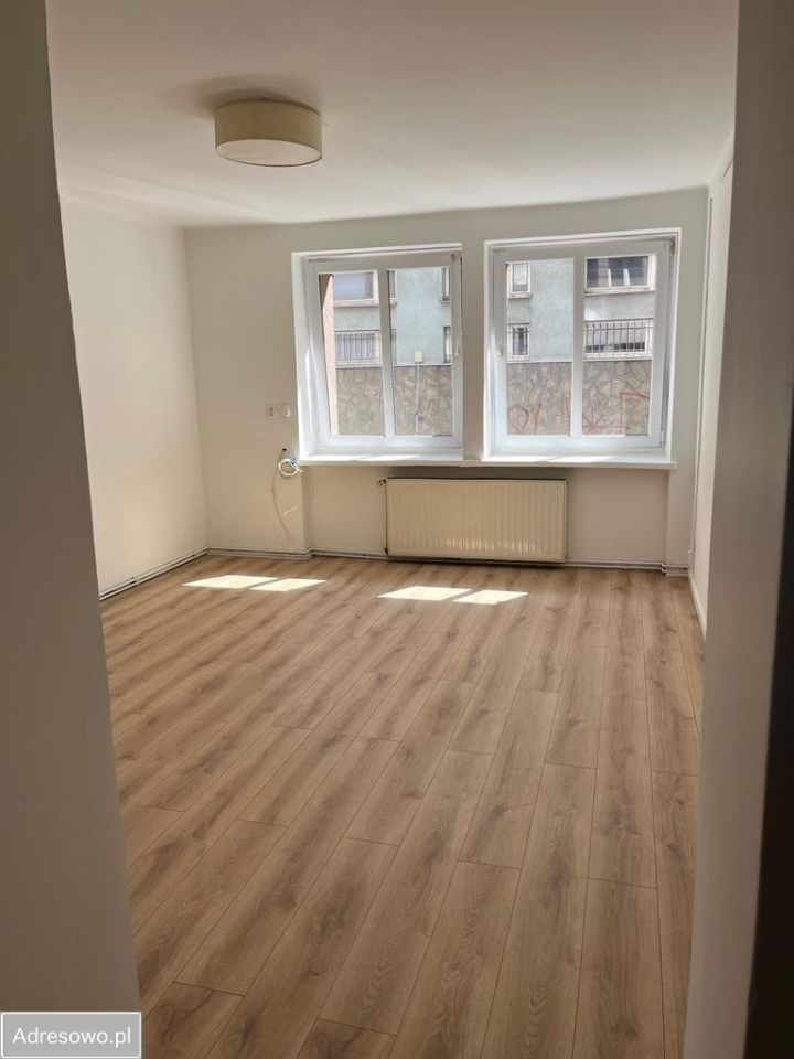 Mieszkanie 3-pokojowe Cieszyn, ul. Jana Matejki. Zdjęcie 1