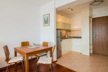 Mieszkanie 1-pokojowe Mikołajki, pl. Wolności. Zdjęcie 3