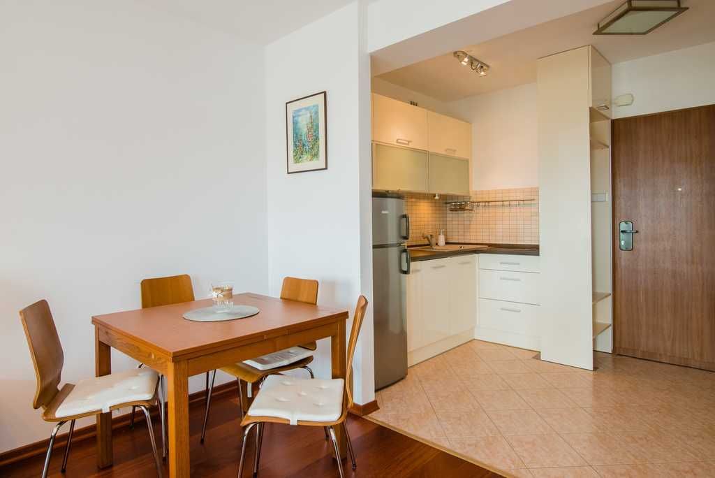 Mieszkanie 1-pokojowe Mikołajki, pl. Wolności. Zdjęcie 4