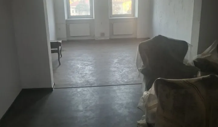 Mieszkanie 4-pokojowe Mieroszów Centrum, pl. Niepodległości