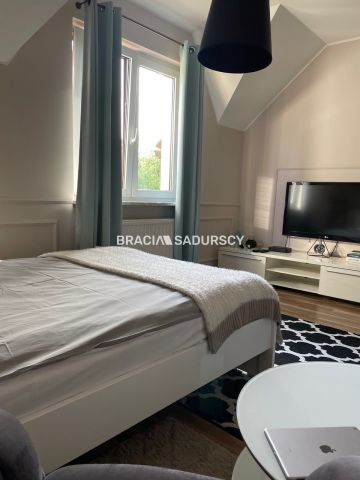 bliźniak, 5 pokoi Zerwana. Zdjęcie 11